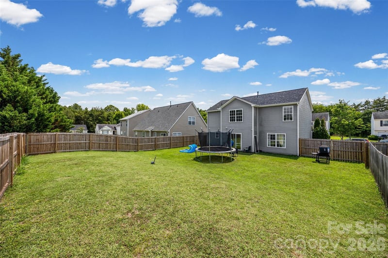 512 Gentle Breeze Ln, Rock Hill, SC 29730