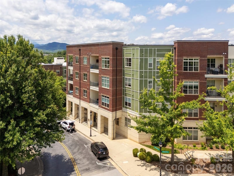 42 Schenck Pw #310, Asheville, NC 28803