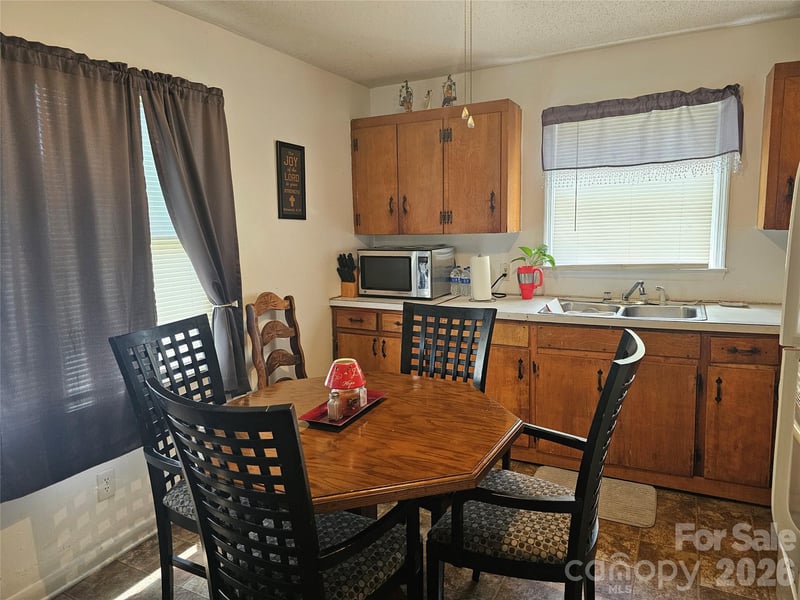 306 Wylie Park Rd, Lancaster, SC 29720