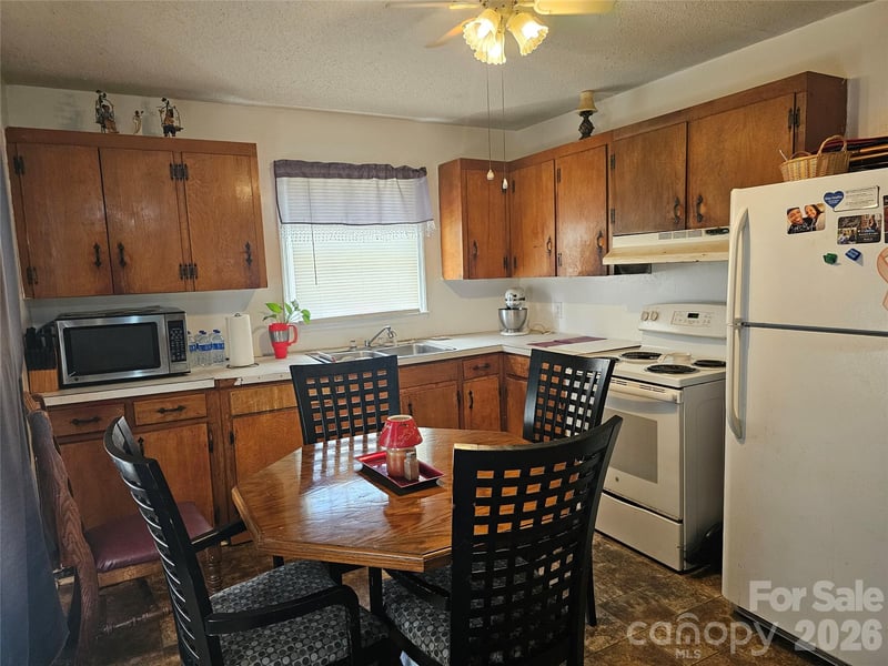 306 Wylie Park Rd, Lancaster, SC 29720