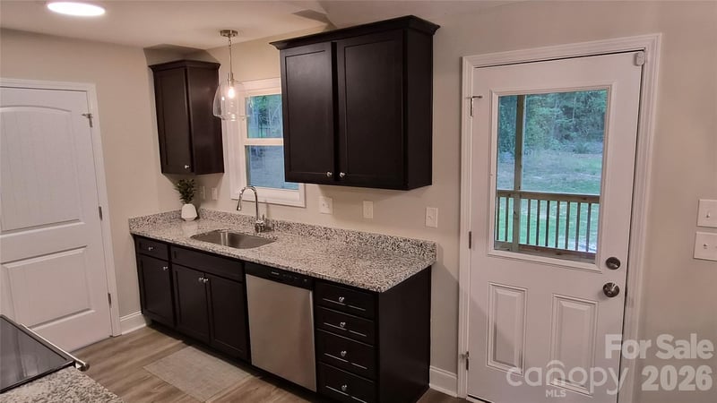 119 Hamilton St, Chester, SC 29706