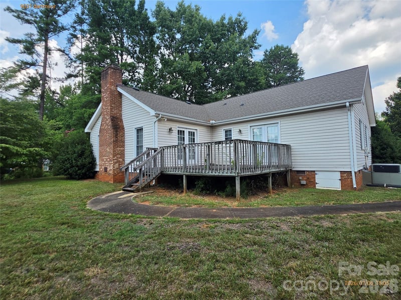 9031 Dartmoor Pl, Charlotte, NC 28227
