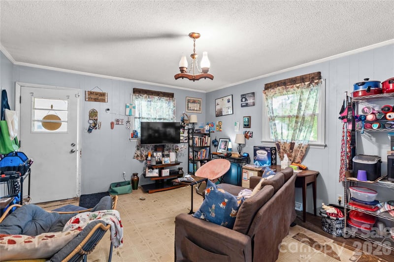 473 Nixon Rd, Statesville, NC 28625
