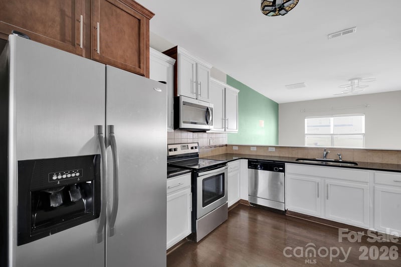 433 Battery Cir, Clover, SC 29710