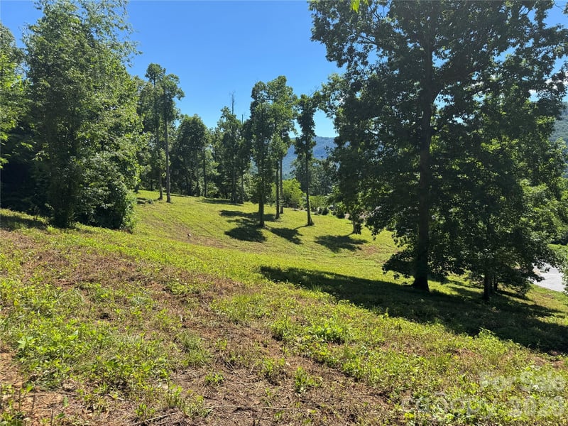 00 Glen Haven Cv, Hendersonville, NC 28792