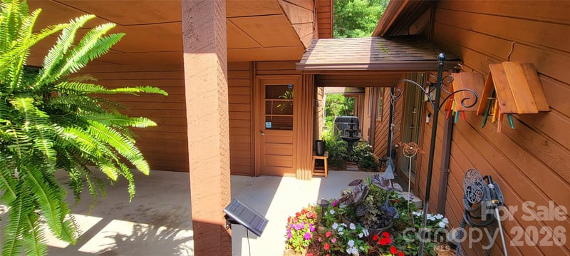 308 Woodfield Dr, Asheville, NC 28803