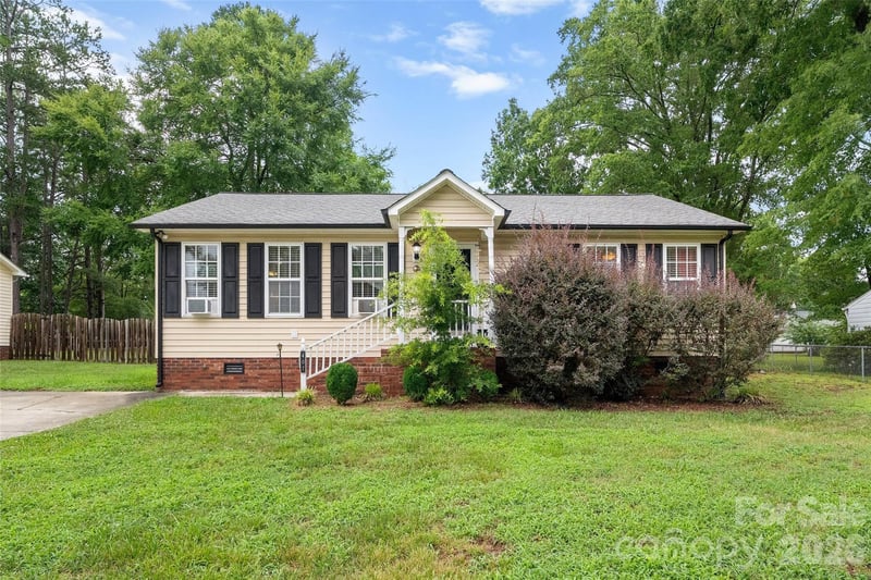 407 Cook St, Kannapolis, NC 28083