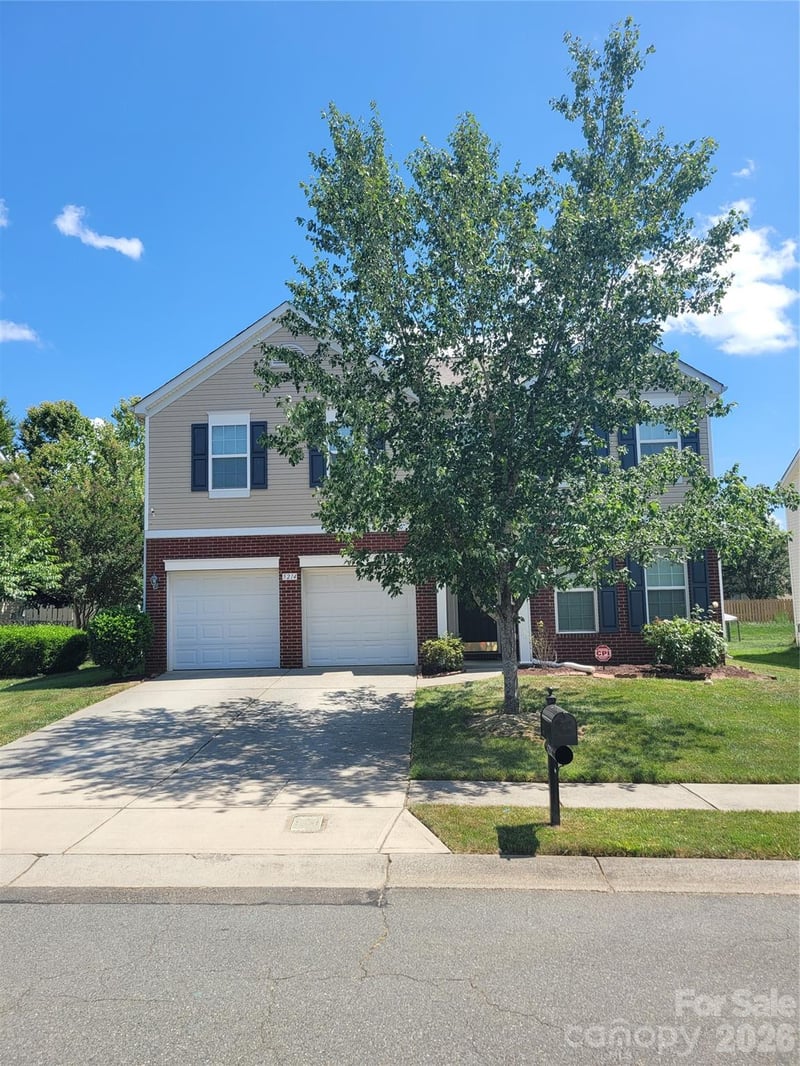 5214 Coffeeberry Ln, Charlotte, NC 28227