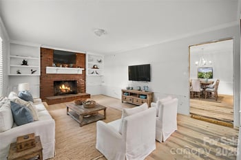 2710 Eva Dr, Concord, NC 28027