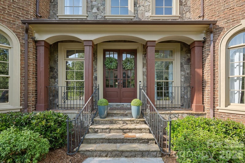 7013 Camrose Crossing Ln, Matthews, NC 28104