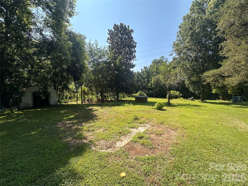 5836 Lebanon Rd, Charlotte, NC 28227