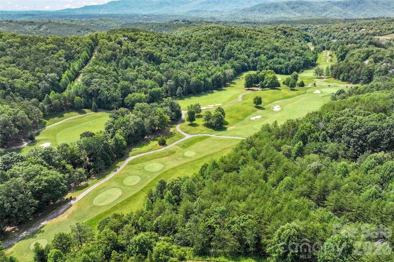 1361 Deep Gap Farm Rd, Mill Spring, NC 28756