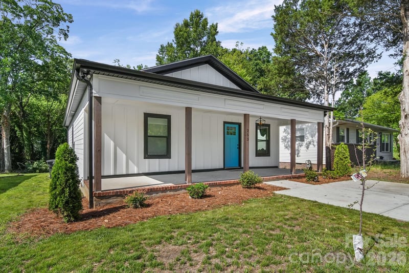 253 Hall Ave, Concord, NC 28027