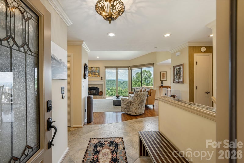 159 Country Ridge Rd, Hendersonville, NC 28739
