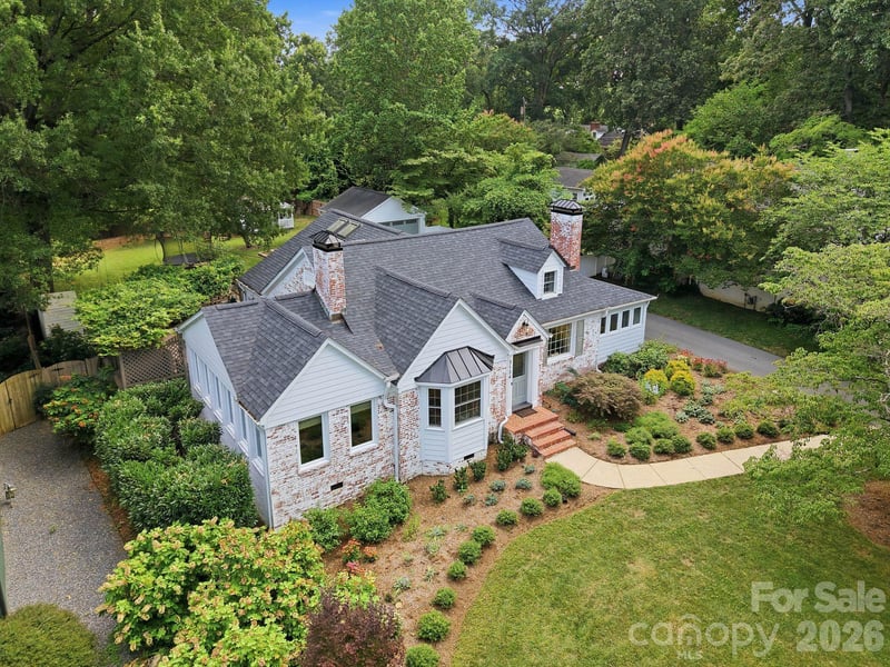 3134 Country Club Dr, Charlotte, NC 28205