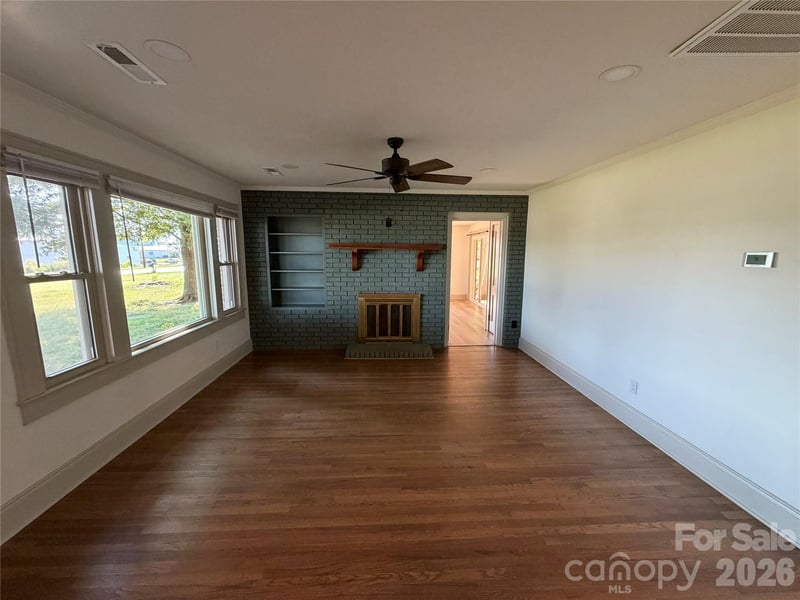 3649 Taylorsville Hw, Statesville, NC 28625