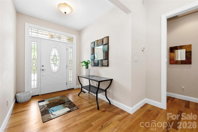 36 Magnolia Farms Dr, Asheville, NC 28806