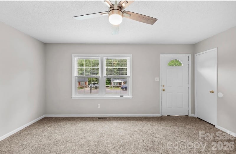 1812 Alpine Dr, Kings Mountain, NC 28086