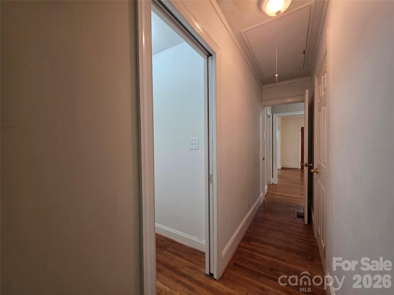 614 Marsh Rd, Charlotte, NC 28209