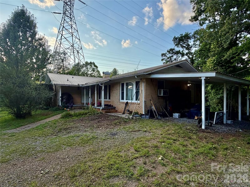 251 Cox Rd, Pisgah Forest, NC 28768
