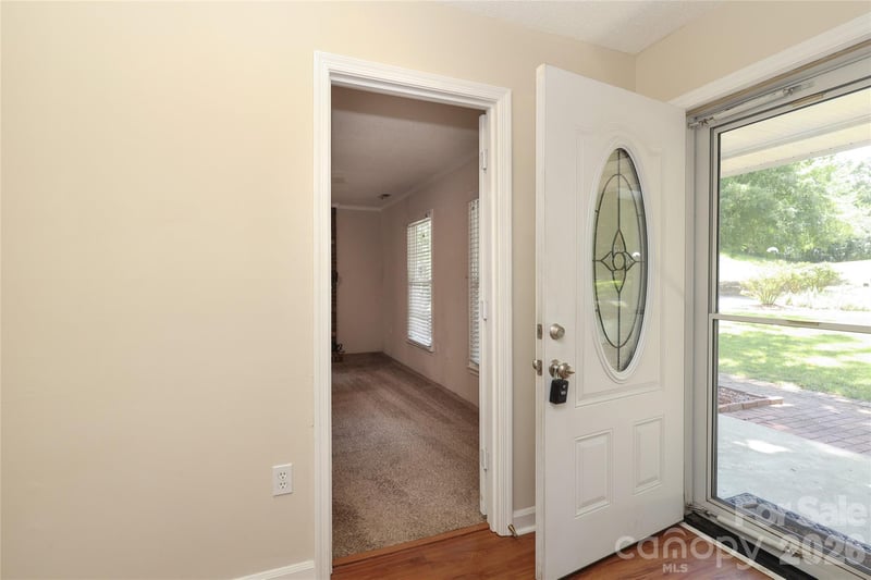 2248 Lawton Bluff Rd, Charlotte, NC 28226