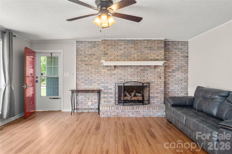 7 Lula Cove Rd, Weaverville, NC 28787