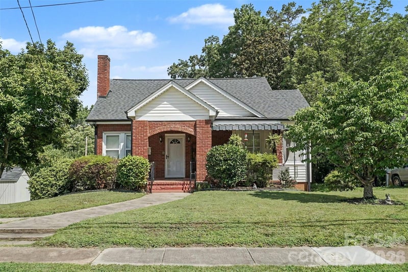 89 Hillcrest Ave, Concord, NC 28025