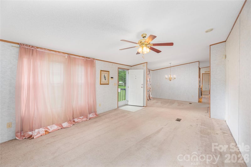 992 Brickyard Rd, Horse Shoe, NC 28742