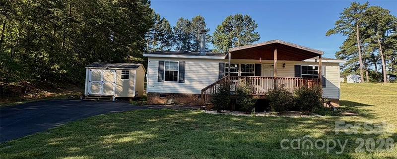 5422 Wrenn Dr, Catawba, NC 28037