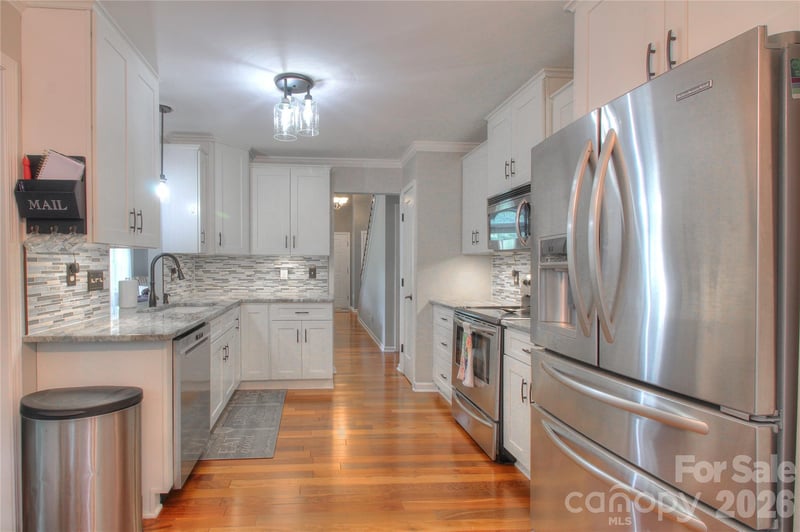 7800 Kingston Dr, Waxhaw, NC 28173