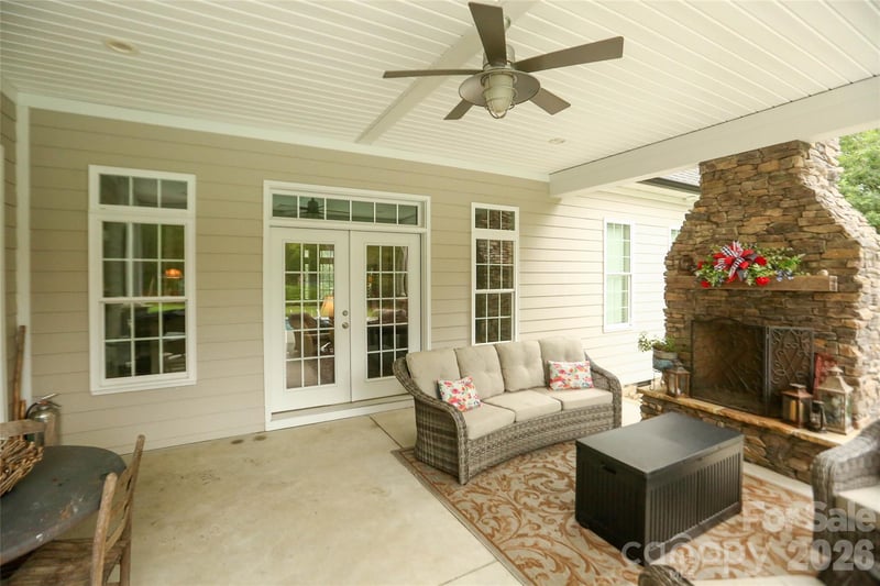 1150 Oak Trail Cir, Concord, NC 28025