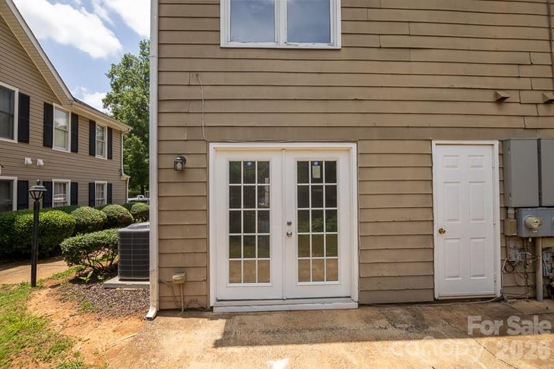 3142 Driftwood Dr #B, Charlotte, NC 28205