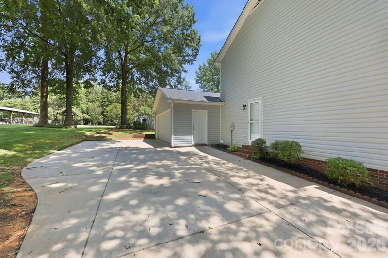 630 Timberlane Trl, Salisbury, NC 28147