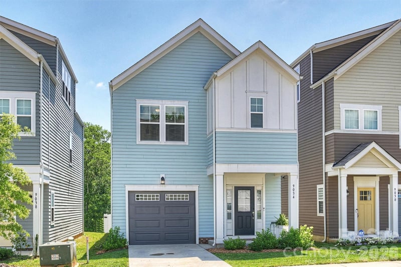 9034 Henry Thoreau Rd, Charlotte, NC 28214