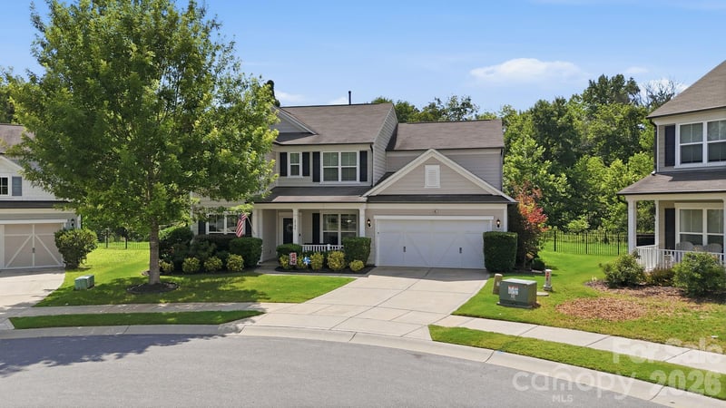 2104 Angel Oak Dr, Fort Mill, SC 29715