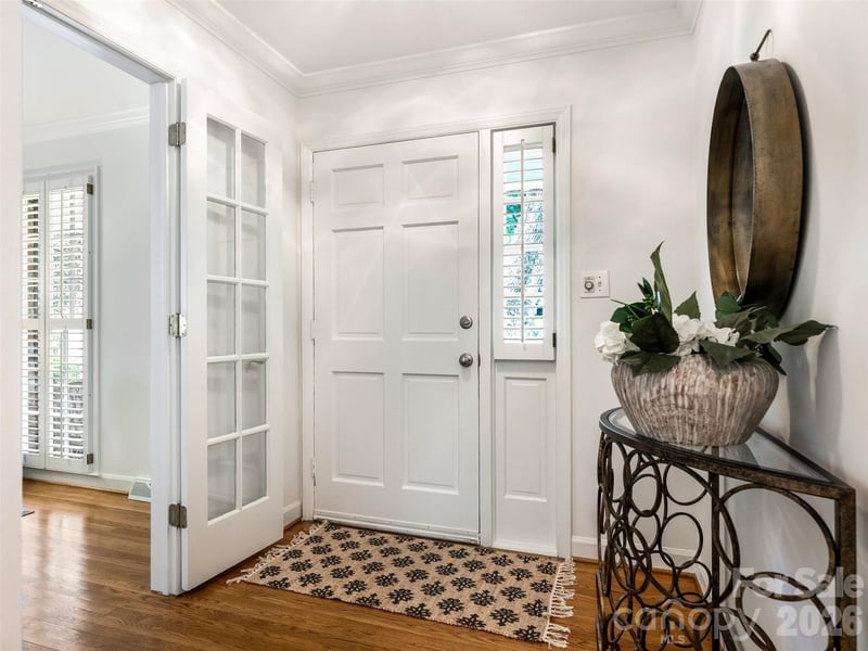 5020 Glenbrier Dr, Charlotte, NC 28212