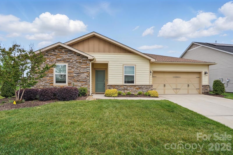 5247 Looking Glass Trl, Denver, NC 28037
