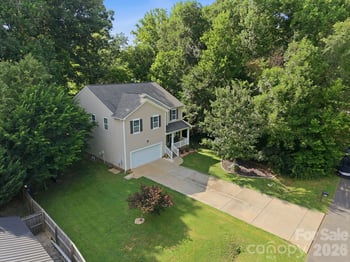 12325 Canal Dr, Huntersville, NC 28078