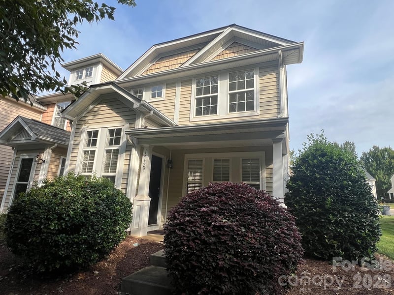 18429 Streamline Ct, Cornelius, NC 28031