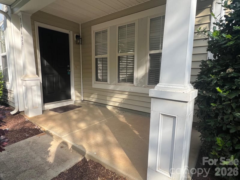 18429 Streamline Ct, Cornelius, NC 28031