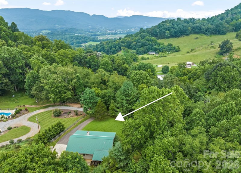 89 Cypress Ln, Canton, NC 28716