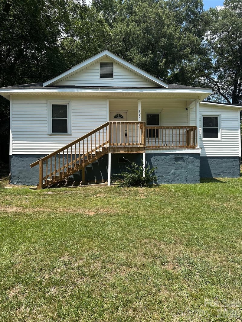 100 Gilmer St, Gastonia, NC 28052