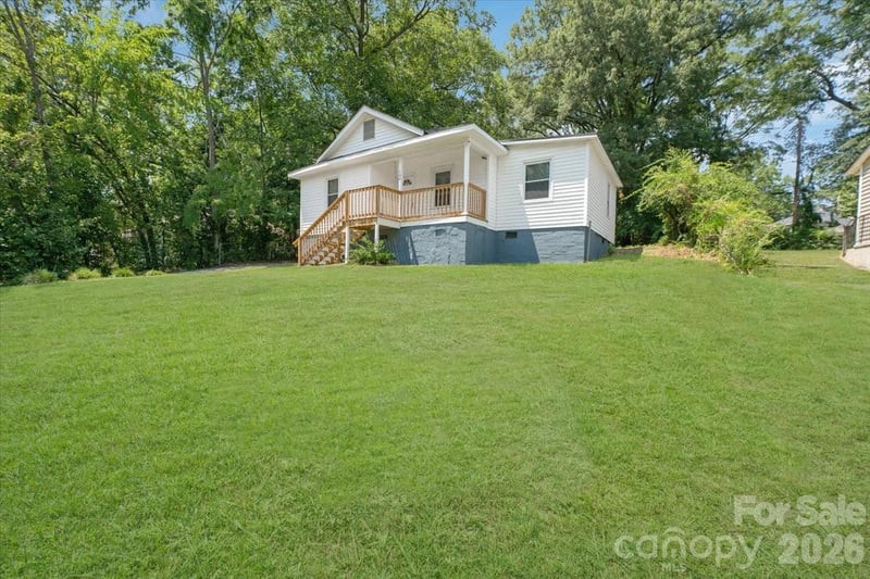 100 Gilmer St, Gastonia, NC 28052