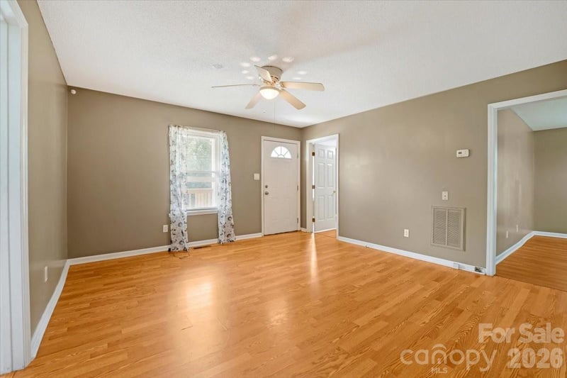 100 Gilmer St, Gastonia, NC 28052