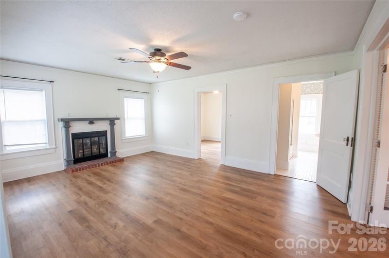 2505 Shelton Ave, Statesville, NC 28677