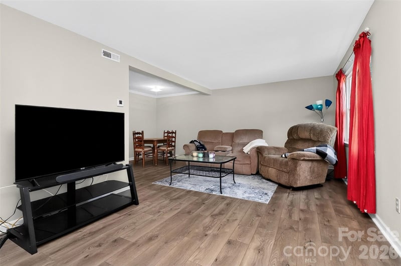 11117 Park Rd, Charlotte, NC 28226