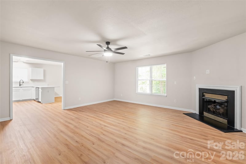 4506 Christenbury Hills Ln, Charlotte, NC 28269