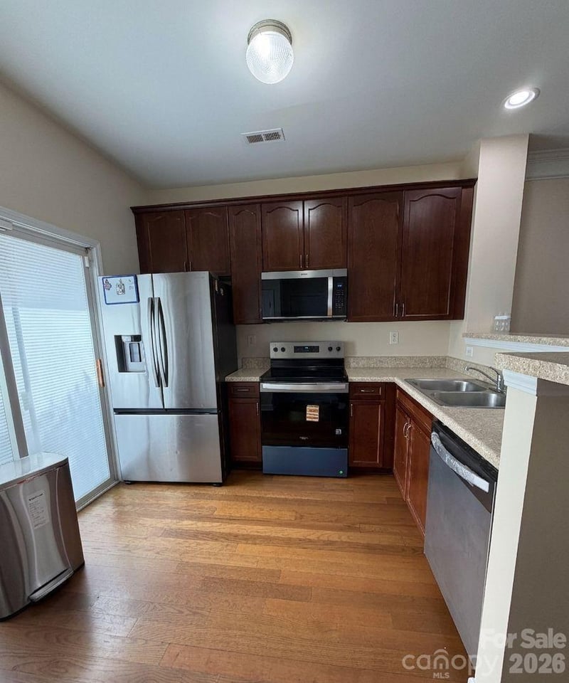 8409 Scotney Bluff Ave, Charlotte, NC 28273