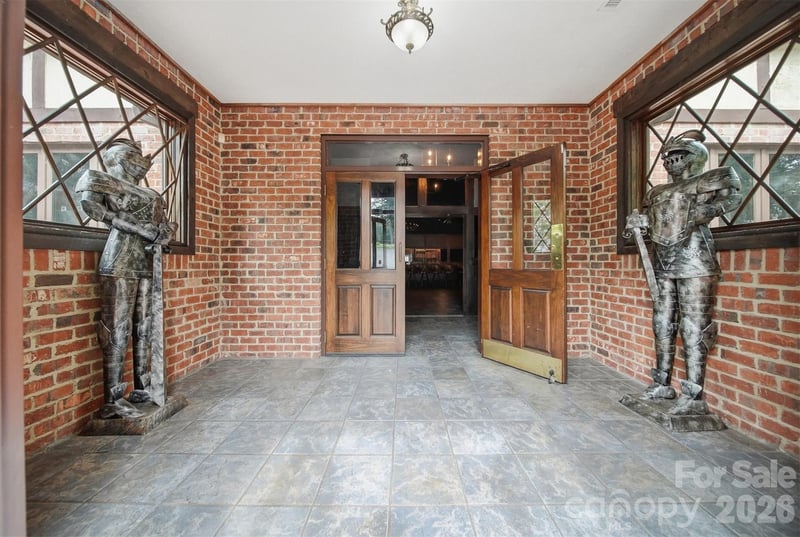 2289 St Pauls Church Rd, Newton, NC 28658