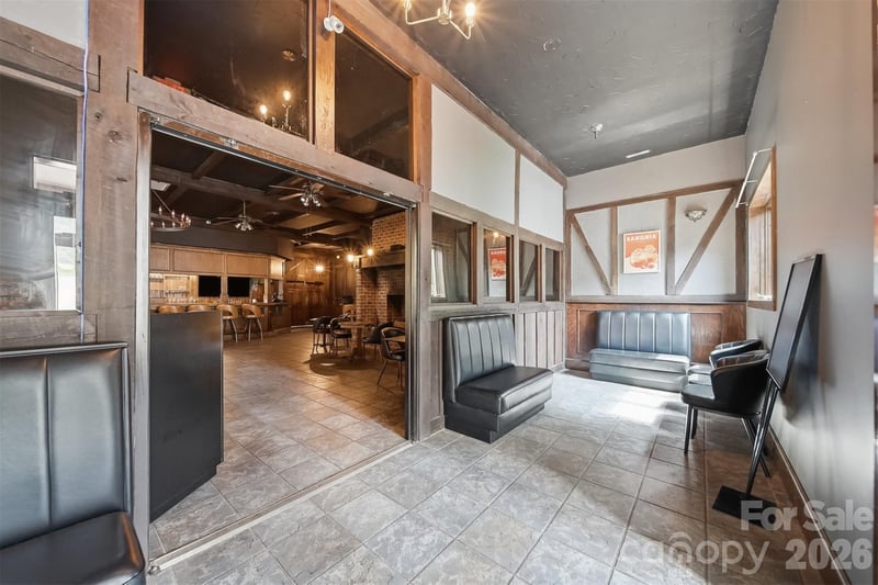 2289 St Pauls Church Rd, Newton, NC 28658